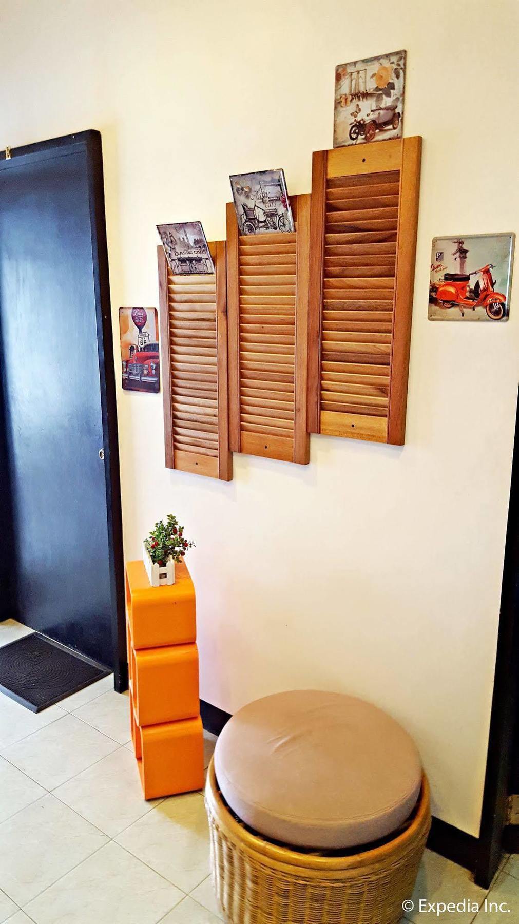Tagaytay Garden Budgetel - City Center タガイタイ エクステリア 写真