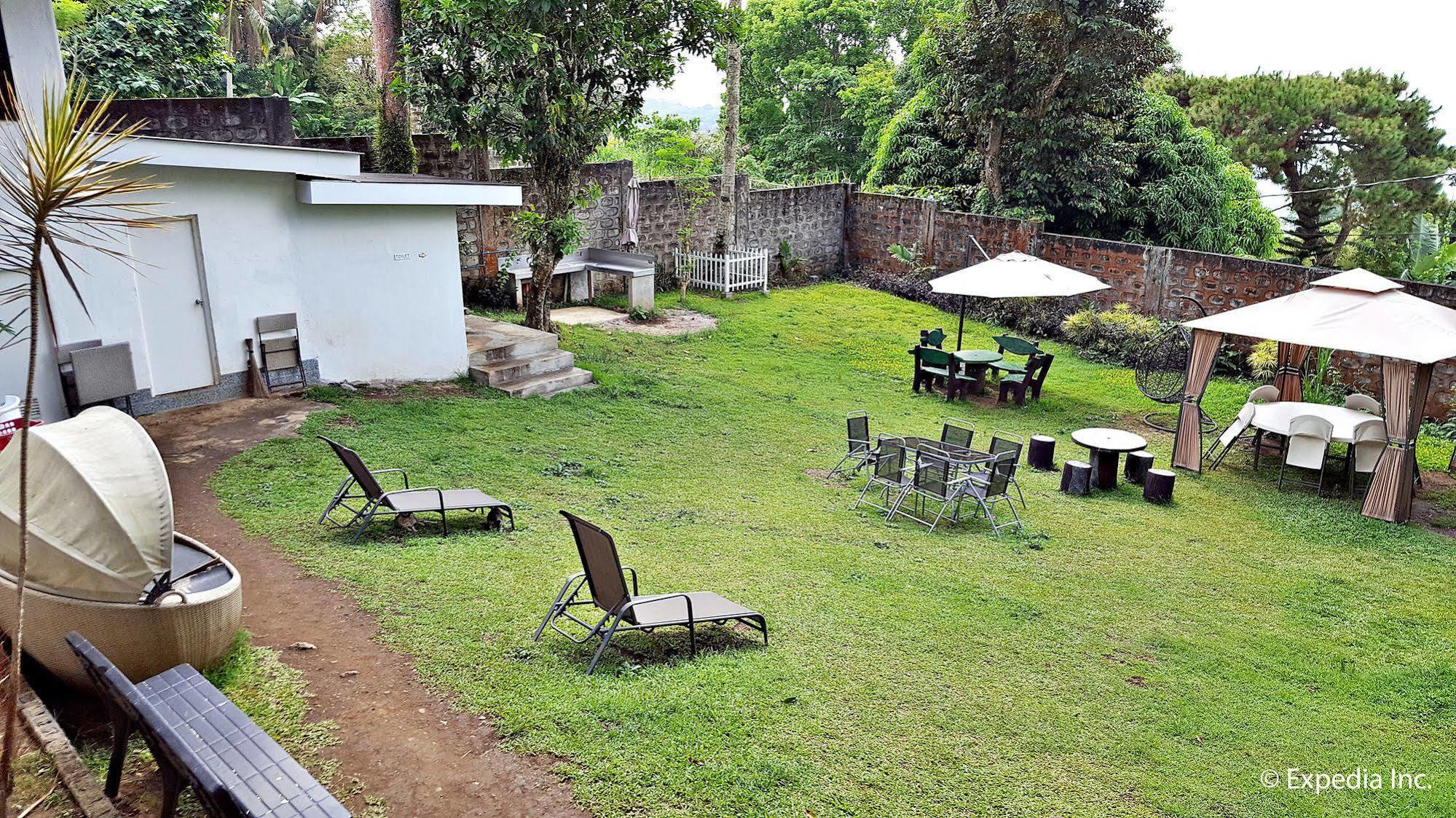 Tagaytay Garden Budgetel - City Center タガイタイ エクステリア 写真